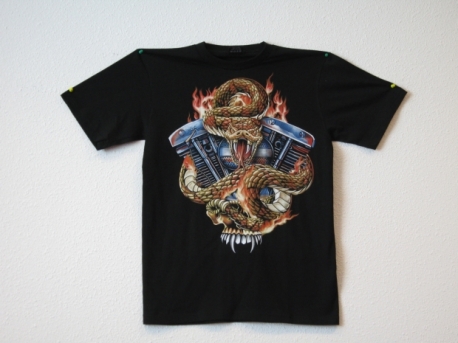 T-shirt snake with engine