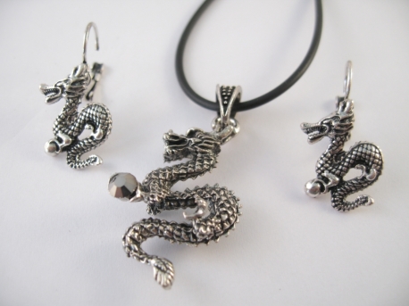 Dragon necklace and earring