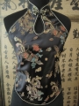 Chinese top with hole and dragon (black)