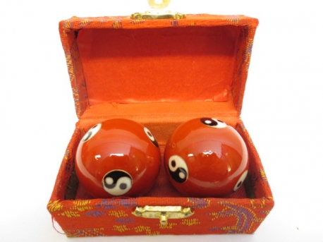 Massage balls red with Yin Yang II