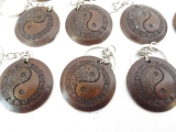 Polystone yin yang keychain set of 12 brown