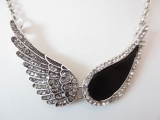 Silver Wing Neckace silver/black