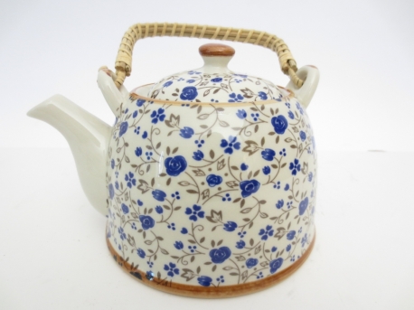 Teapot Blue with leafs
