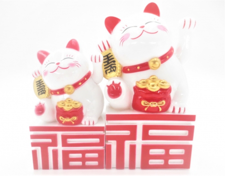 Lucky '' Fu '' Cat White with Movable Arm (M)
