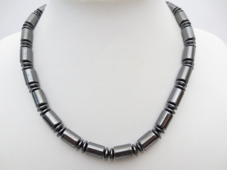 R.tangular/ring necklace
