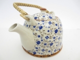 Teapot Blue with leafs